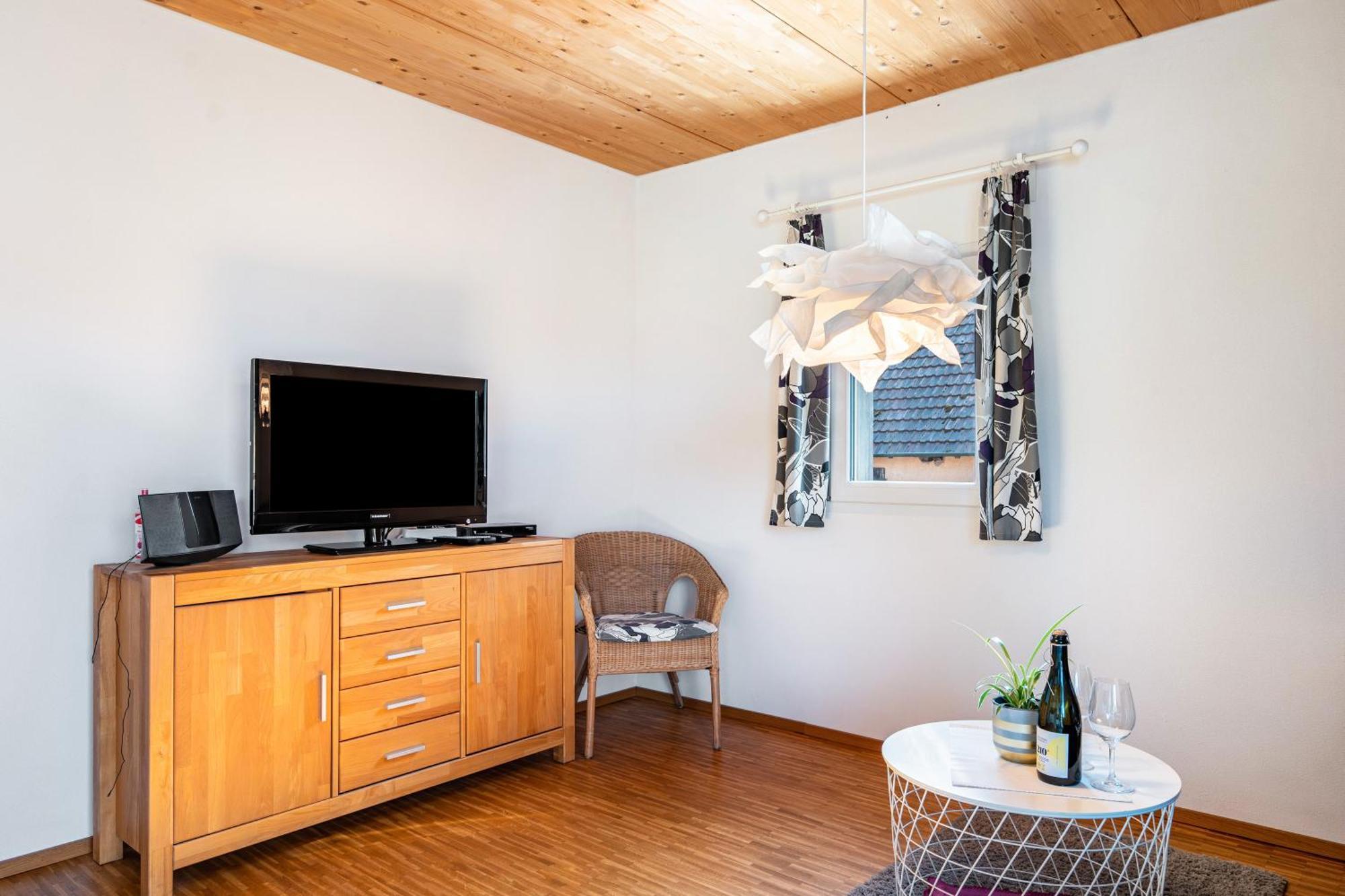 Winzercafe Neipperg Apartment Brackenheim Екстериор снимка